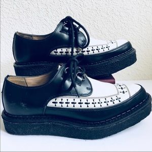 Unisex Black & White Wingtip Oxford Platform Shoes